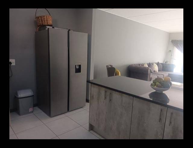 2 BEDROOM TOWNHOUSE FOR SALE IN BRENTWOOD PARK AH